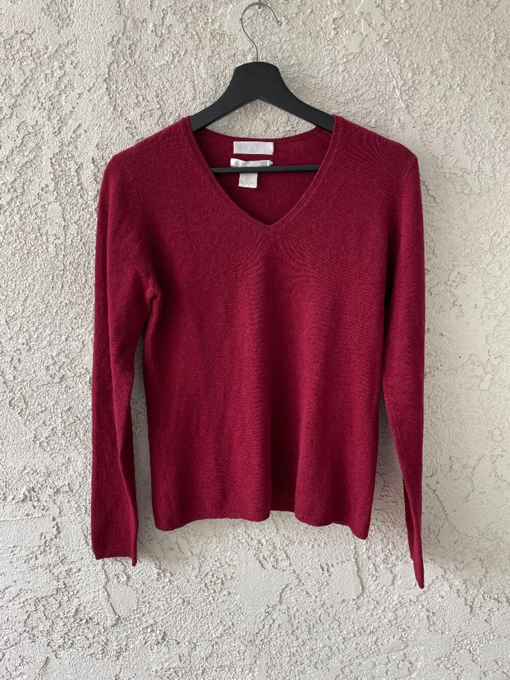 KEIRA Burgundy Cashmere V-Neck Sweater M Preppy Minimalist 2 Ply Pullover